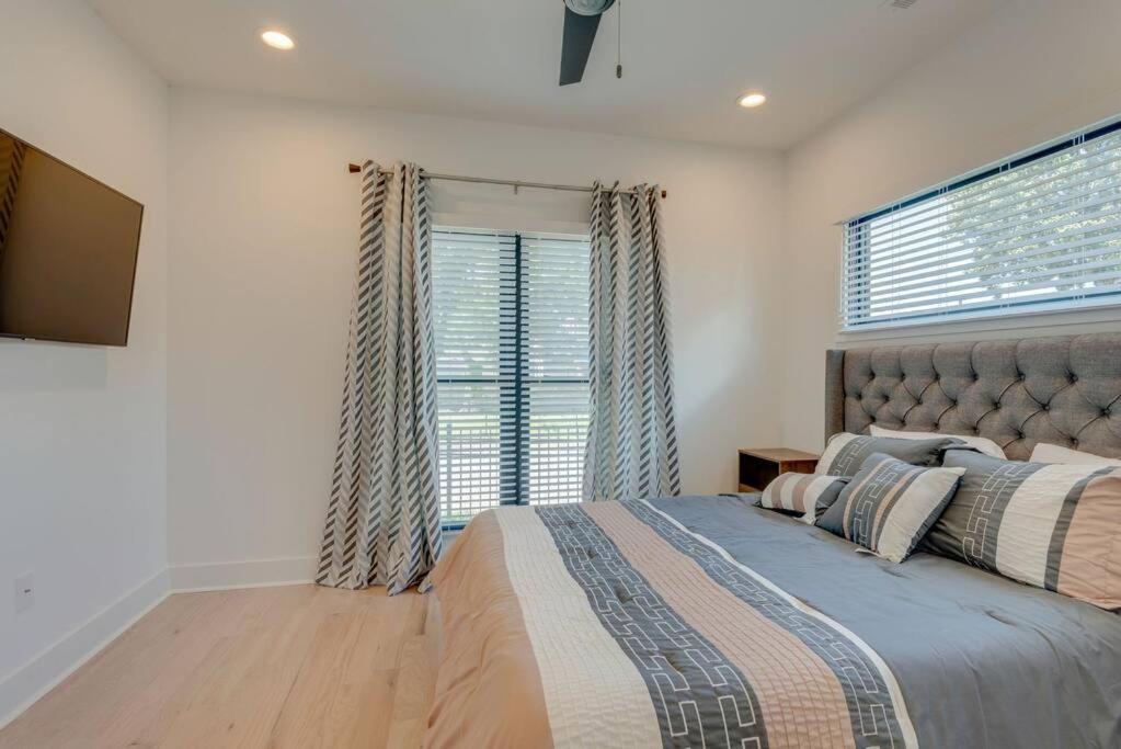 Luxury Downtown Nash/Roofdeck/11 Beds Villa แนชวิลล์ ภายนอก รูปภาพ